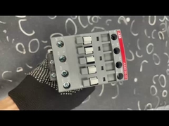 ABB AX40-30-10-81 kontaktörleri Hızlı teklif