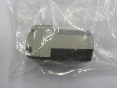 SMC AK4000-04 AK Kontrol Valfı Çevre ve Akışkan Sıhlığı   5-60°C Dondurma Yok