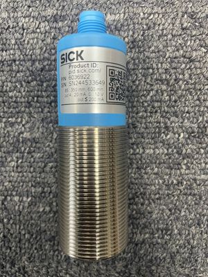 SICK UM30-212118 6036922 Yer değiştirme sensörleri hafif ultrasonik sensörler