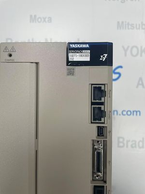 M12 Yapı Tipi Yaskawa SGD7S-180A30B202 Gelişmiş Özelliklerle ve ≤ 0,7 W Güç Çöklümü ile Analog Denetim