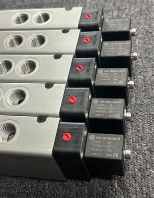 Norgren V60... V63 Serisi V62C513A-A218J 10-30 VDC çalışma voltajı ve 8 dijital girişi olan Pilot Solenoid Valf