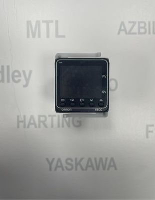 Omron E5CC-QX2A M-800 Panel Mount PID Sıcaklık Denetleyicisi 16 Dijital Çıktı ile 0.4 kg