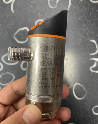 IEC 61131-9 Sdci Standart IFM Basınç Sensörü Ekranlı PN2070 Seramik Referans Çaprazı