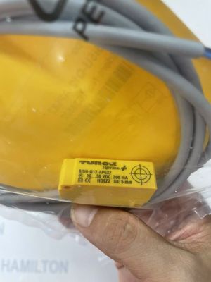 Turck BI5U-Q12-AP6X2 İndüktif Sensör Intel Atom E3827 CPU Tipi ve Döner Sınırı İşlemleri Parametre tarafından belirlenir