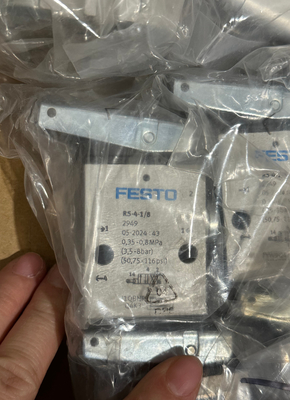 Festo Roller kaldıraç valfi RS-4-1/8