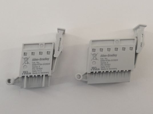 Allen-Bradley 5069-RTB64-SCREW kiti, bir RTB veya çıkarılabilir terminaldir.