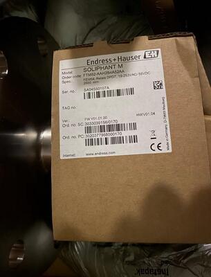 Endress Hauser Endress Hauser FTM52-AAH2B4A32AA Endüstriyel Süreç Kontrolü için Yüksek Hassasiyetli Manyetostriktif Seviye Göndericisi