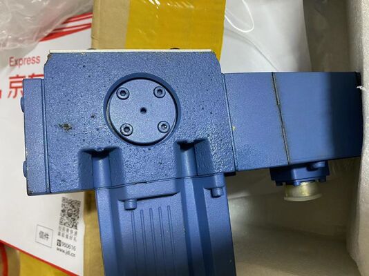 MOOG D691Z2086D Elektro-hidrolik Servo Valf