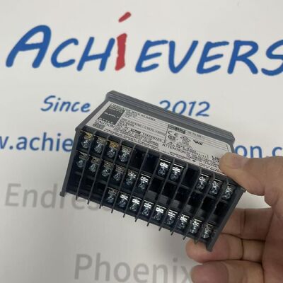YOKOGAWA UM33A-000-11LP Yüksek Performanslı Endüstriyel Dijital Gösterge