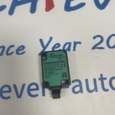UB100-F77-E2-V31 Ultrasonik Doğrudan Algılama Sensörü