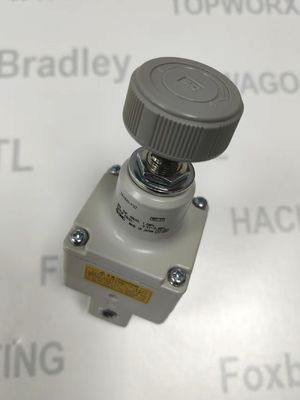 SMC SY5120-5G-01 Valve, Sol, SY5000 SOL/VALVE, RUBBER SEAL 24 VDC nominal voltaj